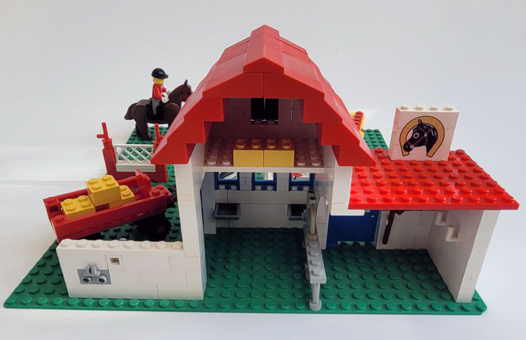 LEGO® 6379 - Reiterhof Quelle: retro-steine